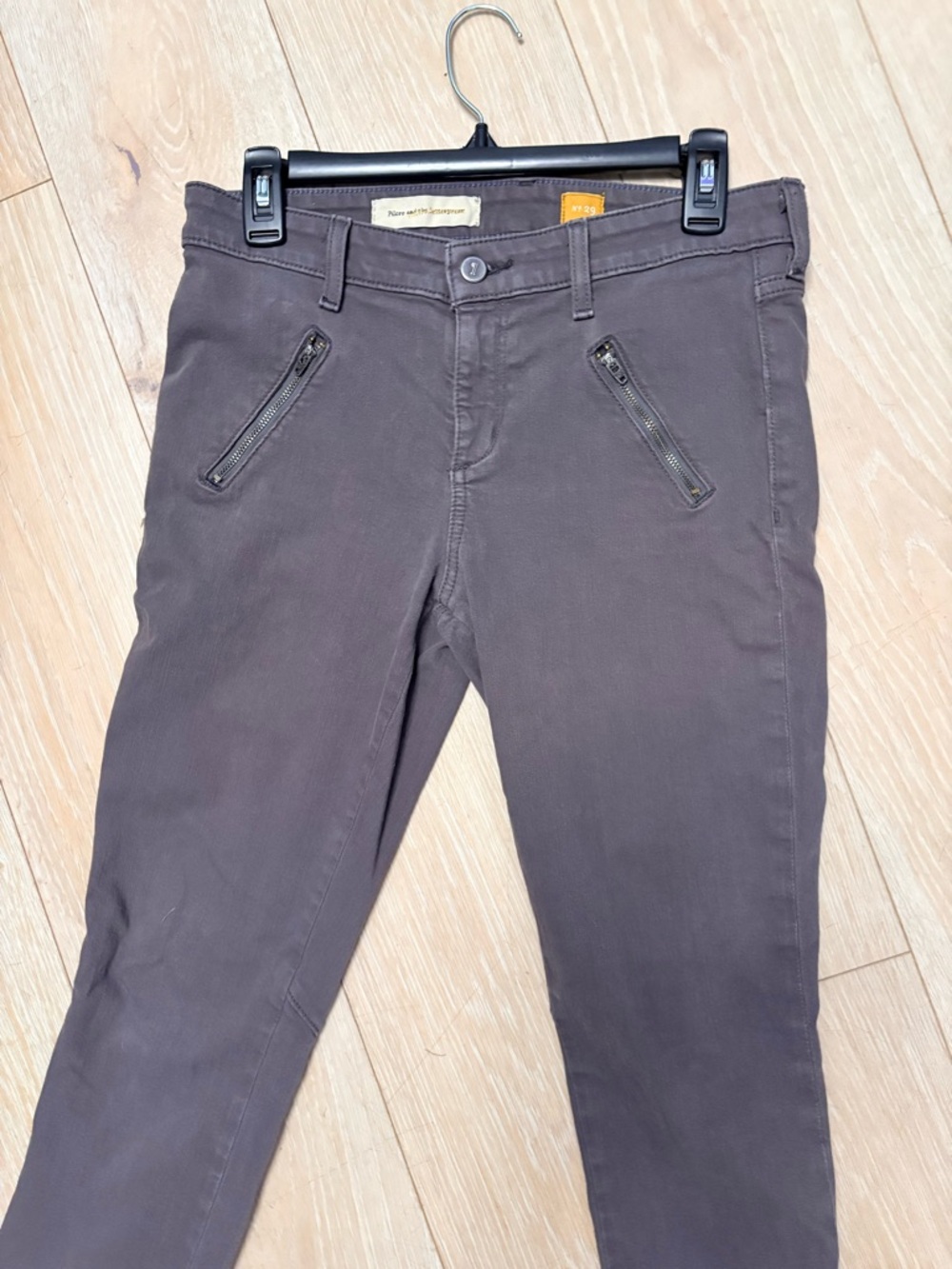 Pilcro & The Letterpress Gray Zip Pocket Skinny Pants (Size 29)